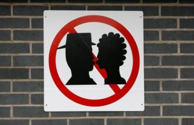 suudlemine keelatud.jpg